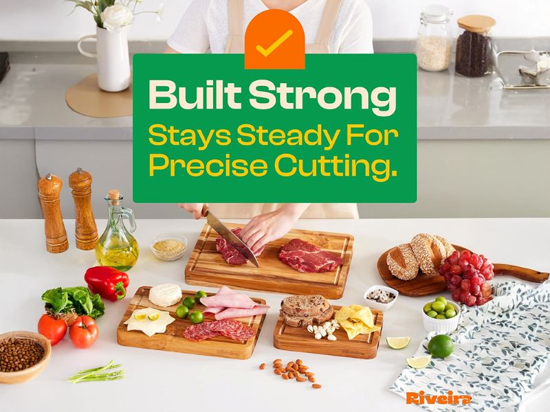 Riveira premium teak cutting board